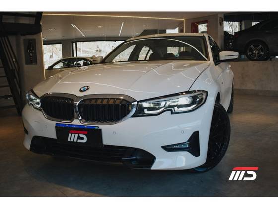 BMW 320i 2.0 16V TURBO GASOLINA SPORT GP AUTOMÁTICO